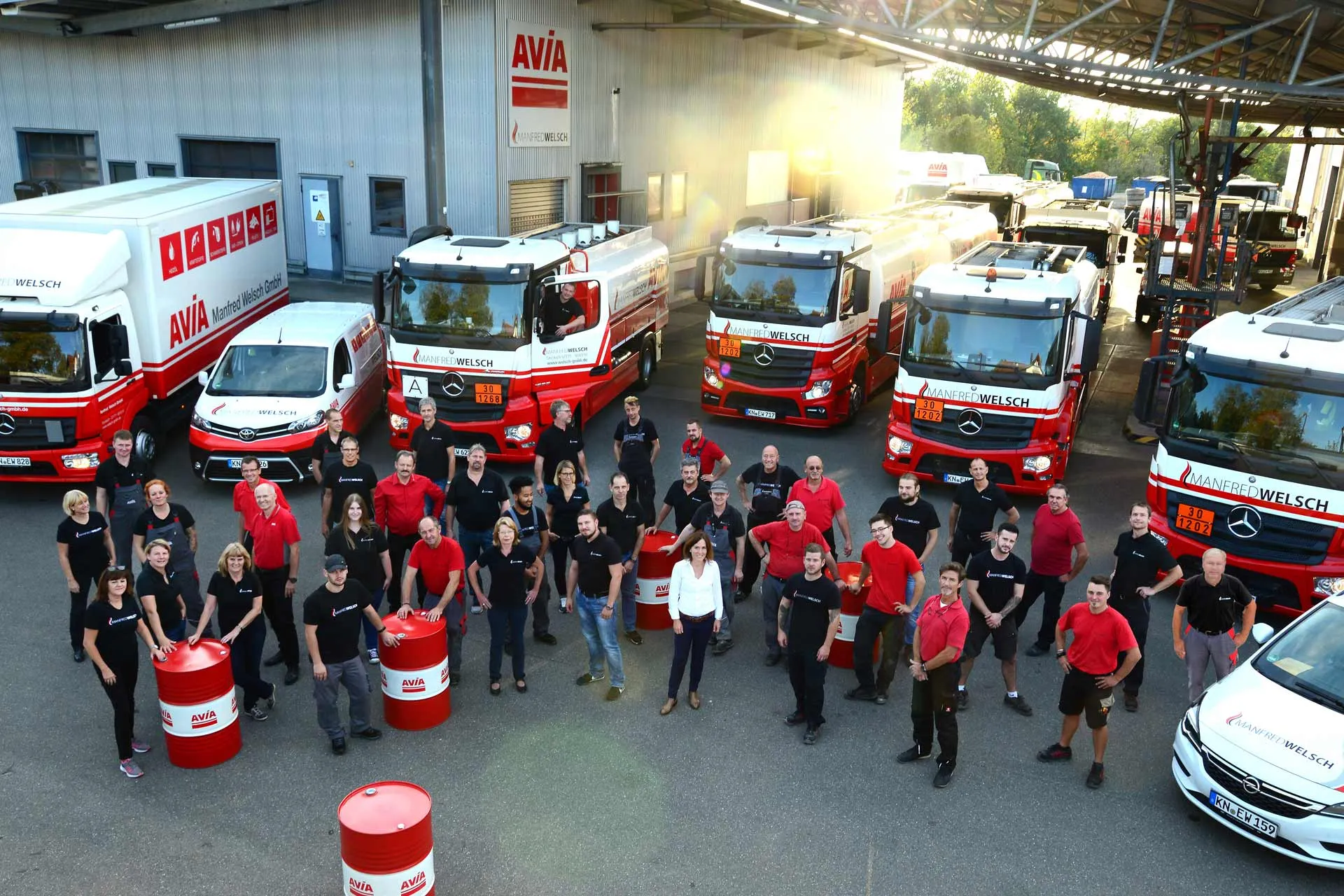 Welsch GmbH Avia Stockach Teambild Gross DWS_2528 1